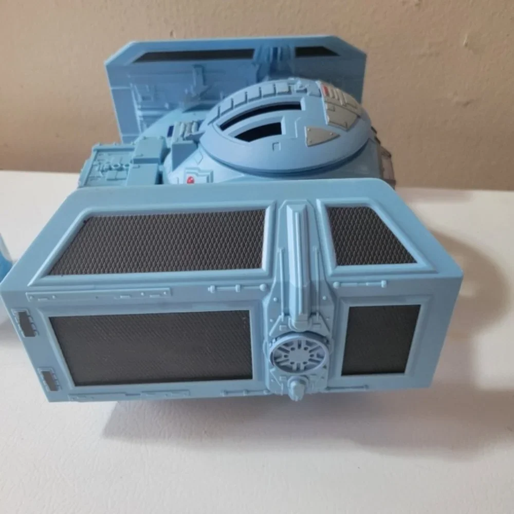 Hasbro Star Wars Galactic Heroes Tie Fighter with characters - Picture 4 of 8